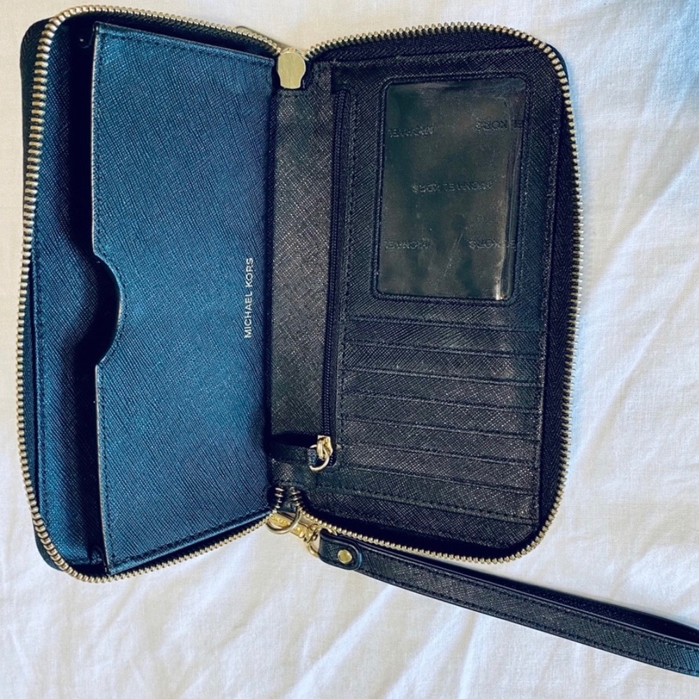 MK Large Multifunction Phone Wallet - Picture 2 of 2